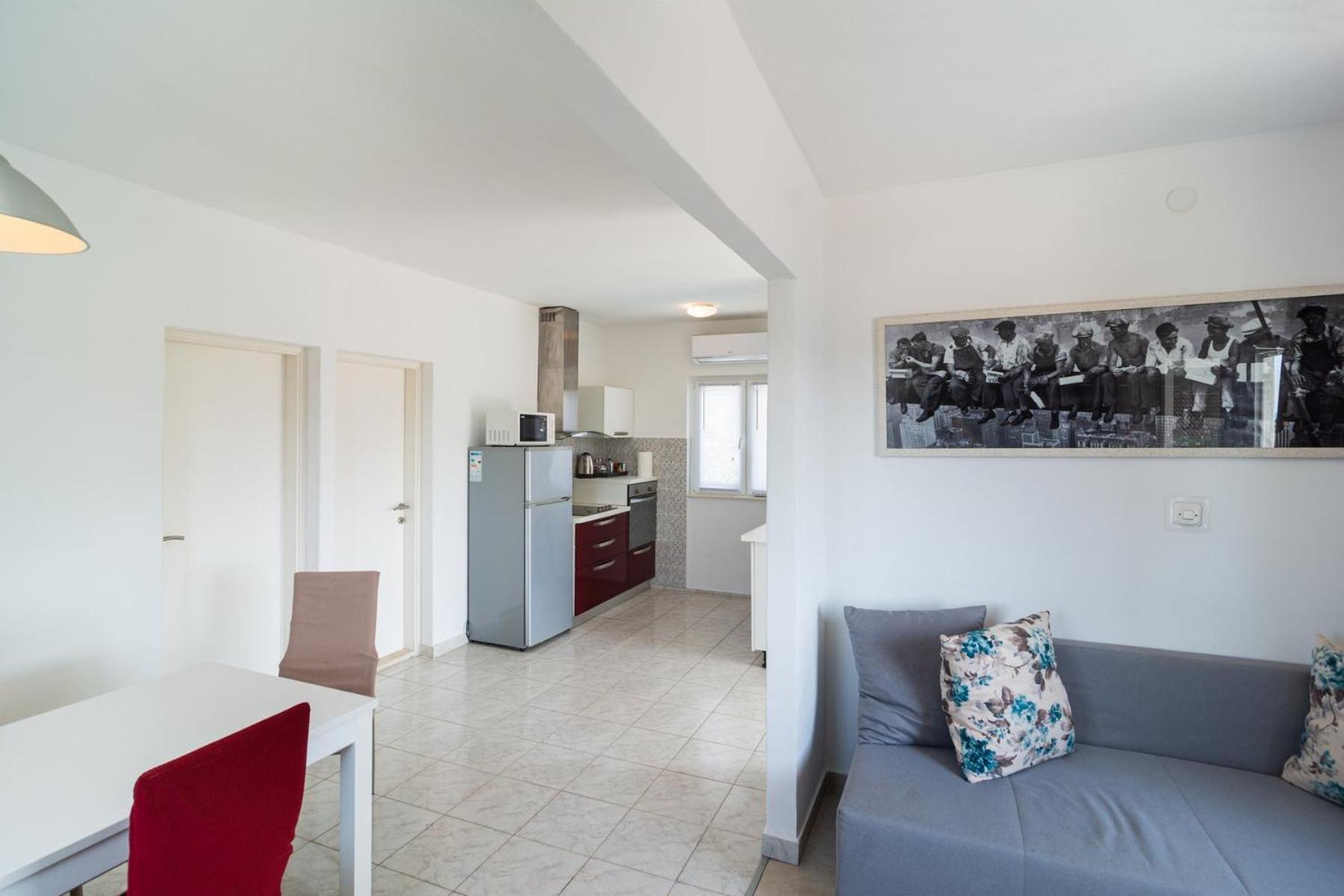 Sea-Views Brazza Apartments With Private Pool Milna  Buitenkant foto